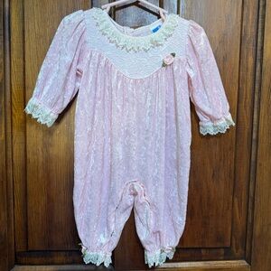 Vintage Girls Pink Velvet and Lace Outfit Size 9 Months